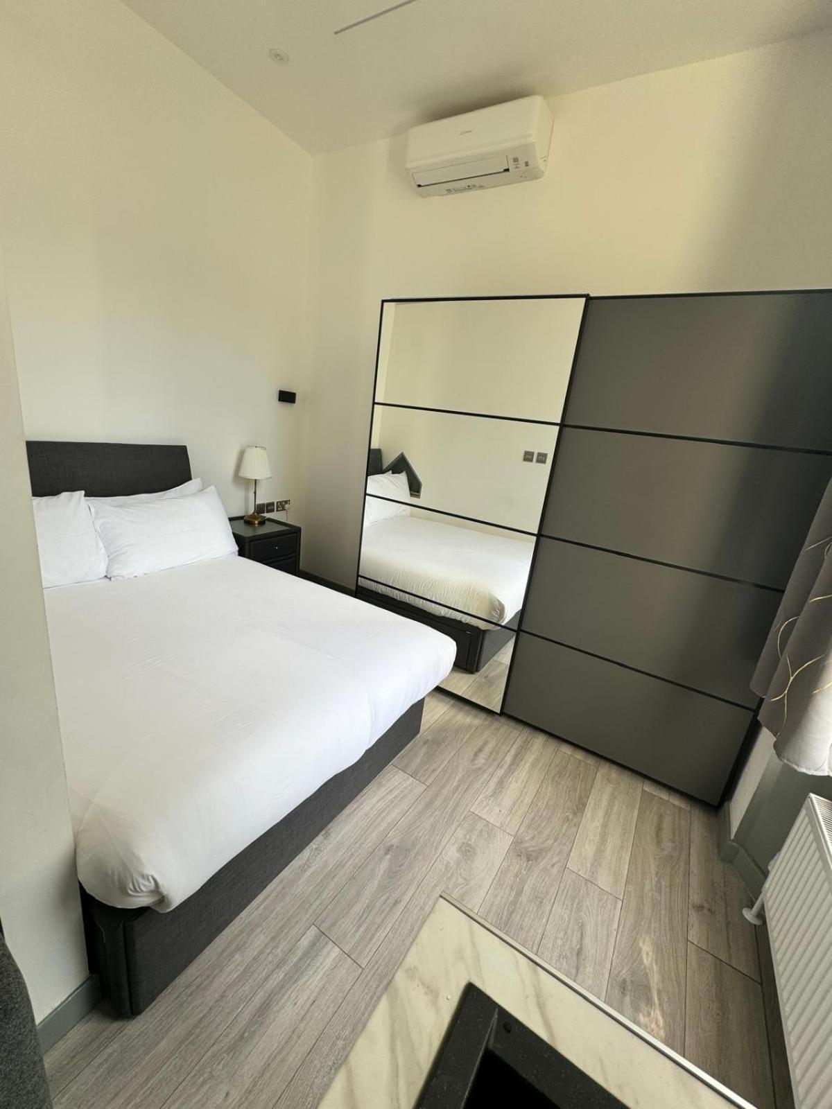 Апартаменты Praed Street Paddington Лондон Экстерьер фото
